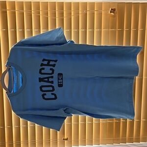17). NWT Coach Men's Simple Tshirt size L